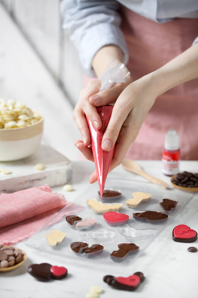 Dr. Oetker Spuitzak katoen 28 cm, spuitzak uit de fabriek van tule, bakaccessoires voor decoratie en versiering (kleur: wit), hoeveelheid: 1 stuk